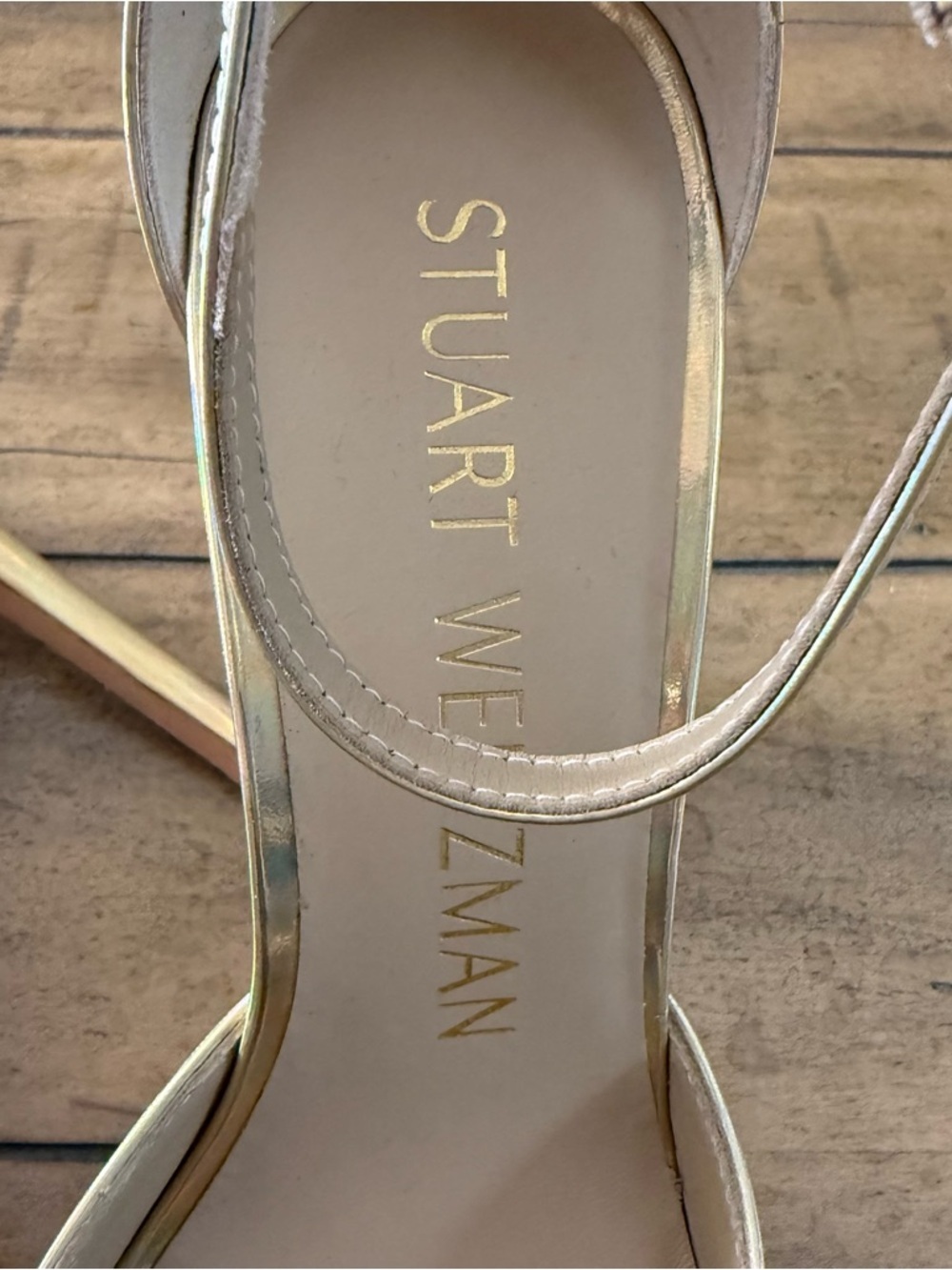 Stuart Weitzman Size 8 Iridescent Gold Pointed-Toe Ankle-Strap Pumps - Picture 3 of 7